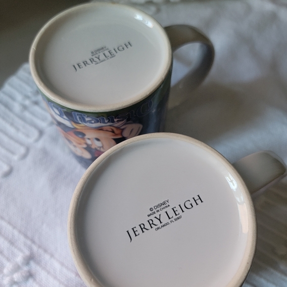 Walt Disney 2012 mugs - Picture 13 of 16